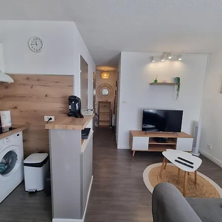 Apartment T3 A 150m De La